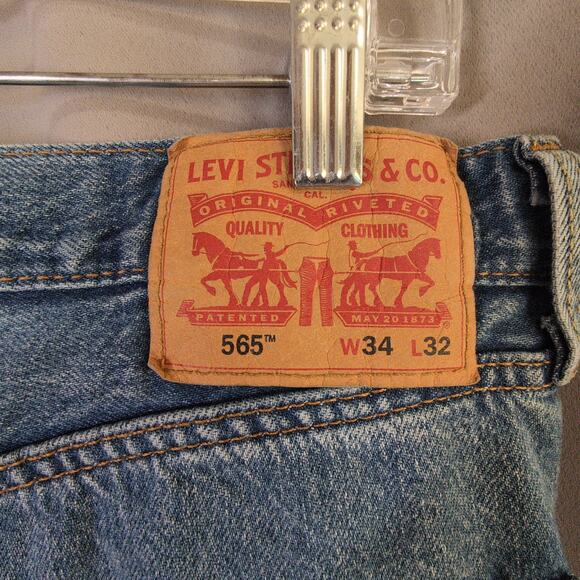 Levis 565 Jeans Mens 34x32 Blue Loose Straight 100% Cotton - Picture 2 of 8